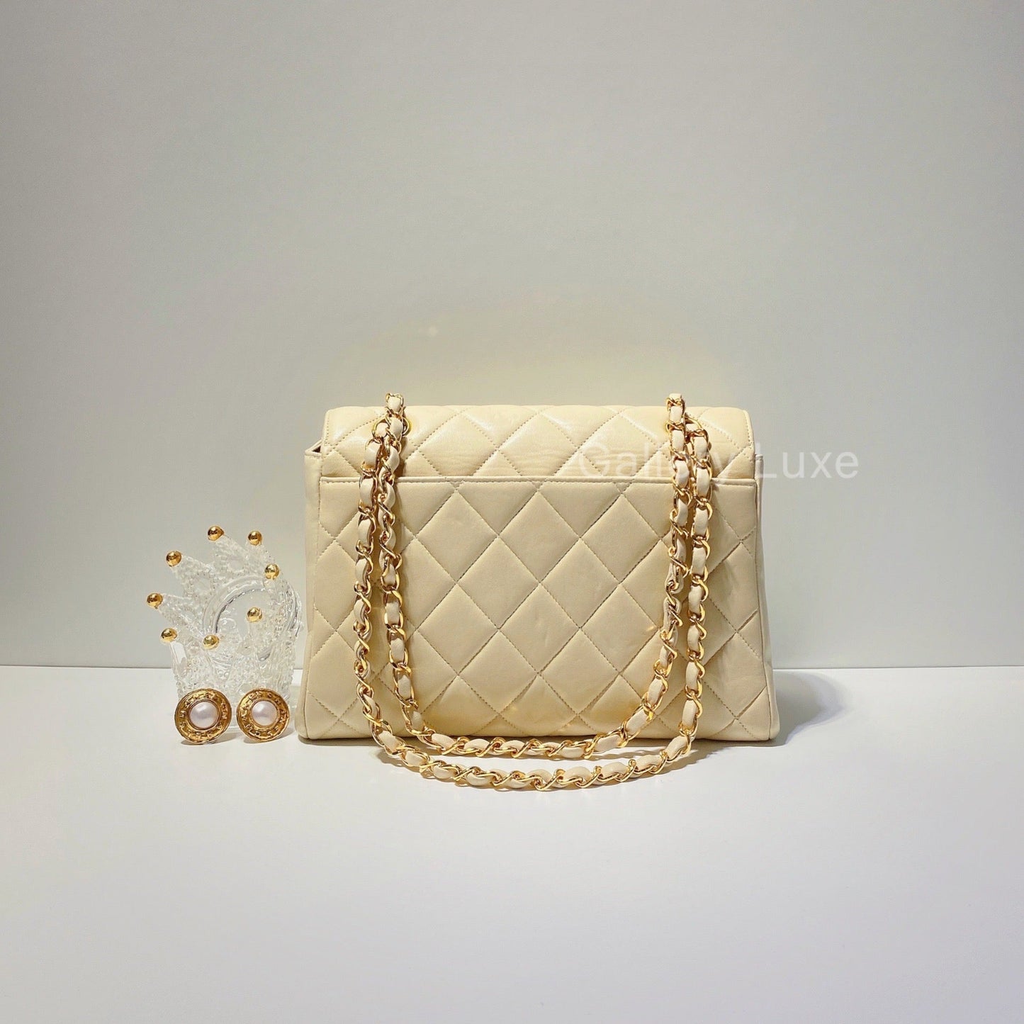 No.2556-Chanel Vintage Lambskin Envelope Flap Bag