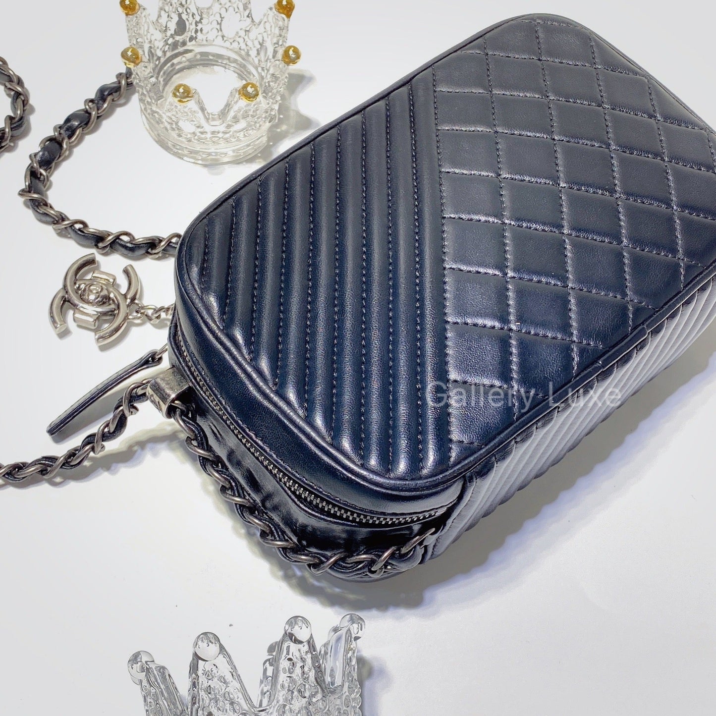 No.2622-Chanel Lambskin Coco Boy Camera Bag