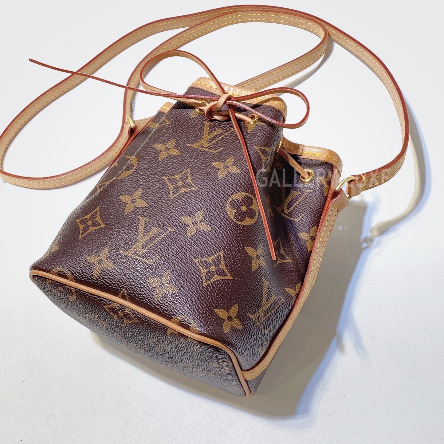 No.2910-Louis Vuitton Nano Noe