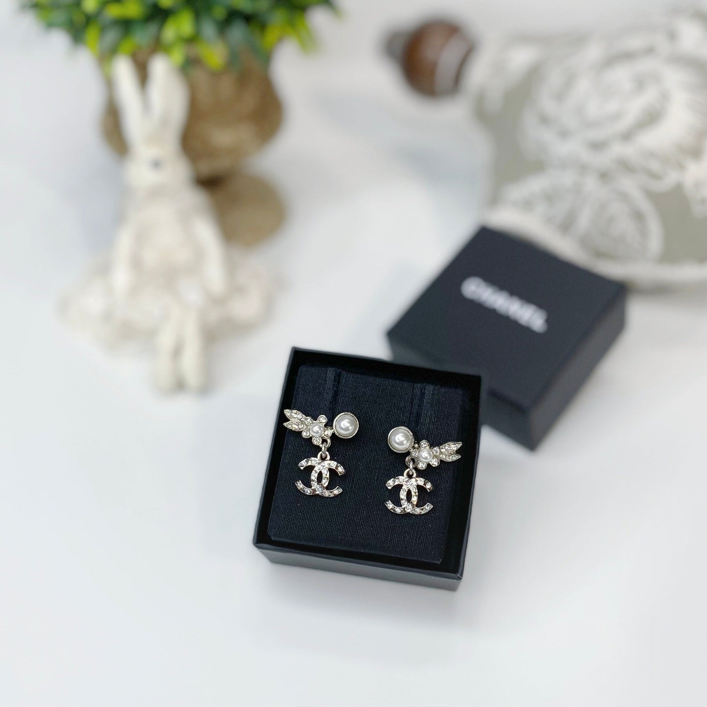 No.001517-2-Chanel Pearl & Crystal Coco Mark Earrings (Unused / 未使用品)