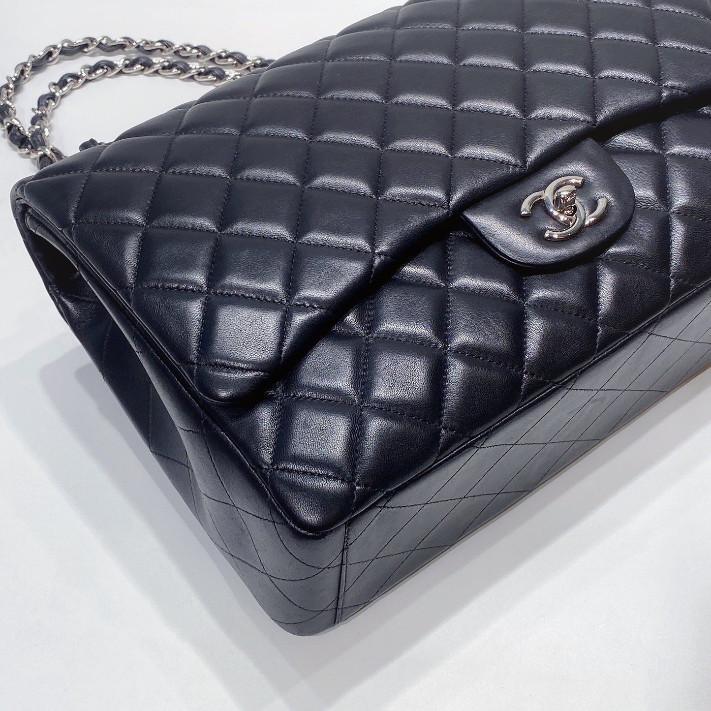 No.3536-Chanel Lambskin Single Flap Maxi Jumbo