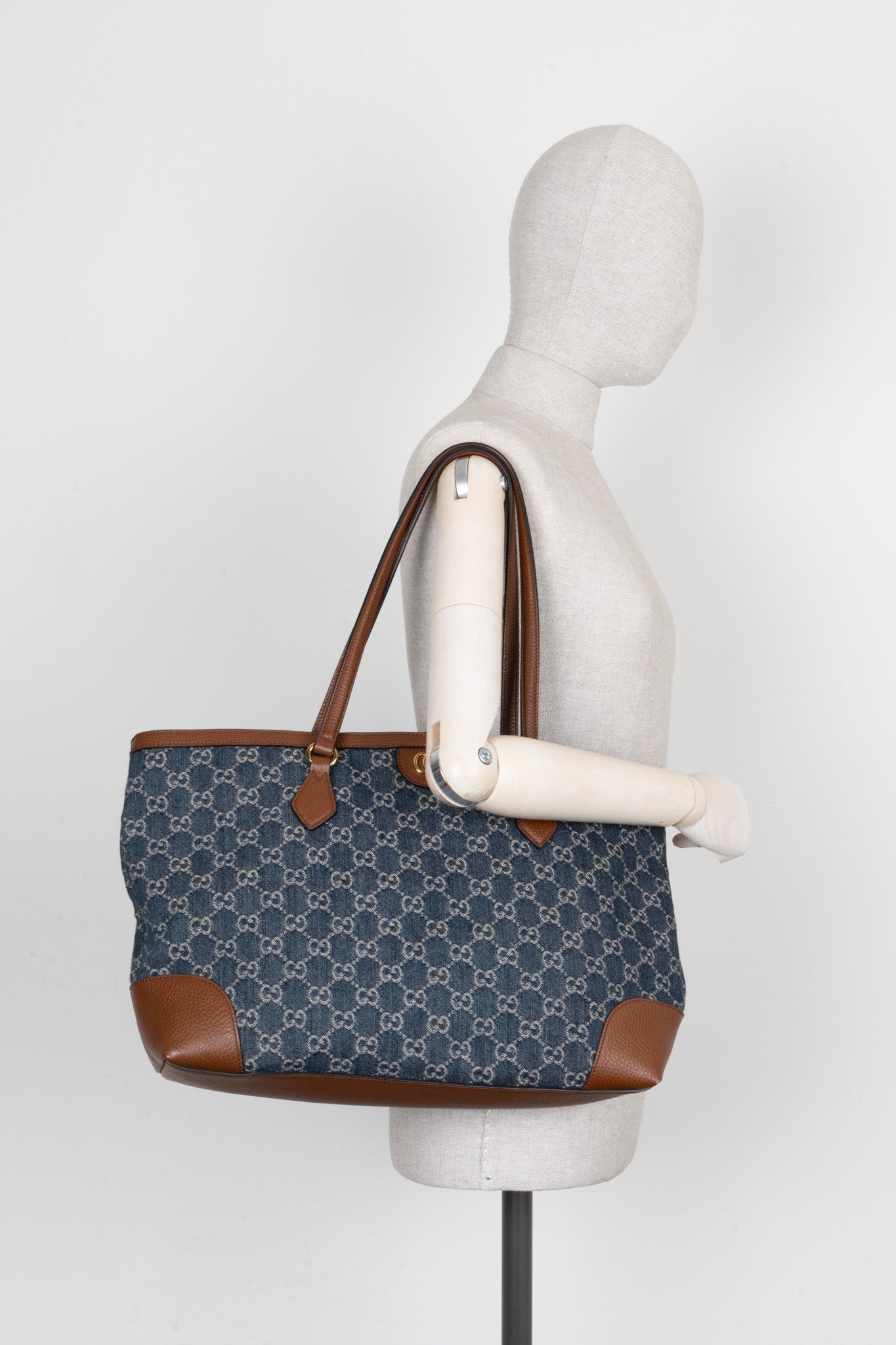 Luxury Gucci Trending 2025 GG Tote Bag Denim Blue