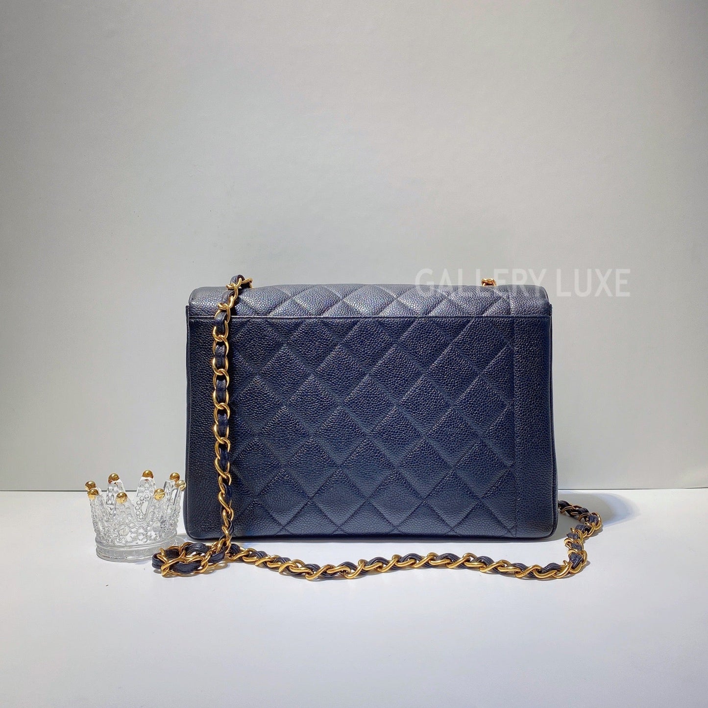 No.2912-Chanel Vintage Caviar Diana Bag 28cm