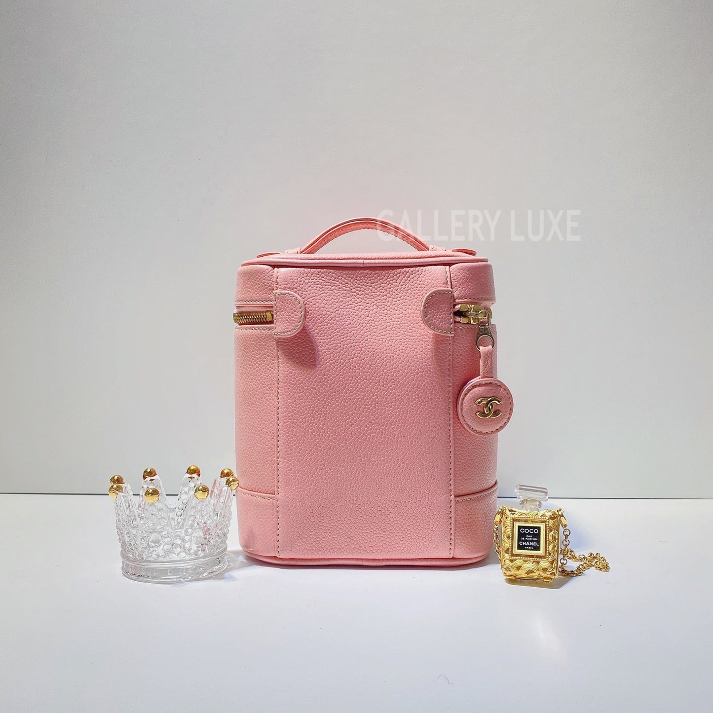 No.2922-Chanel Vintage Caviar Vanity Case
