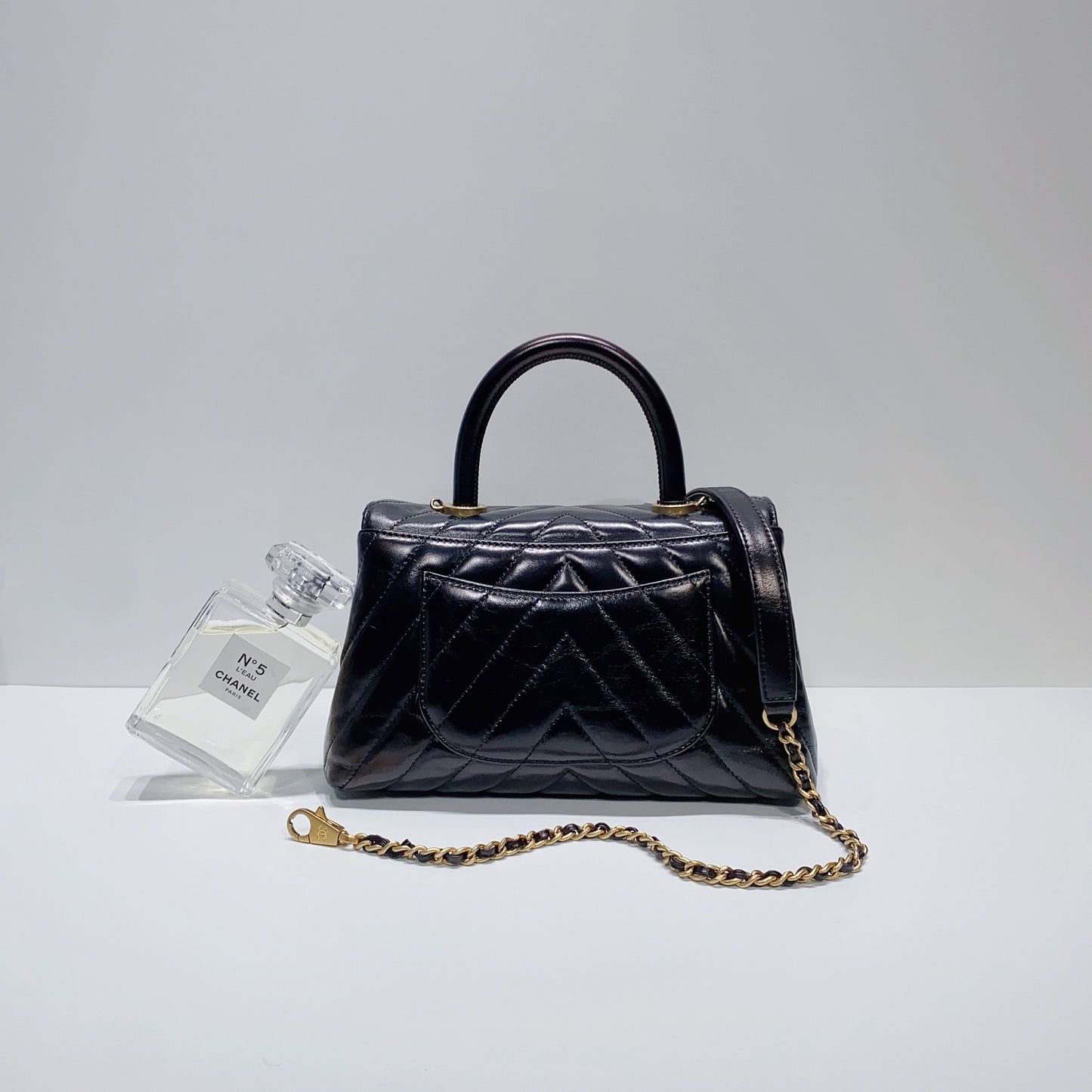 No.3794-Chanel Small Chevron Coco Handle