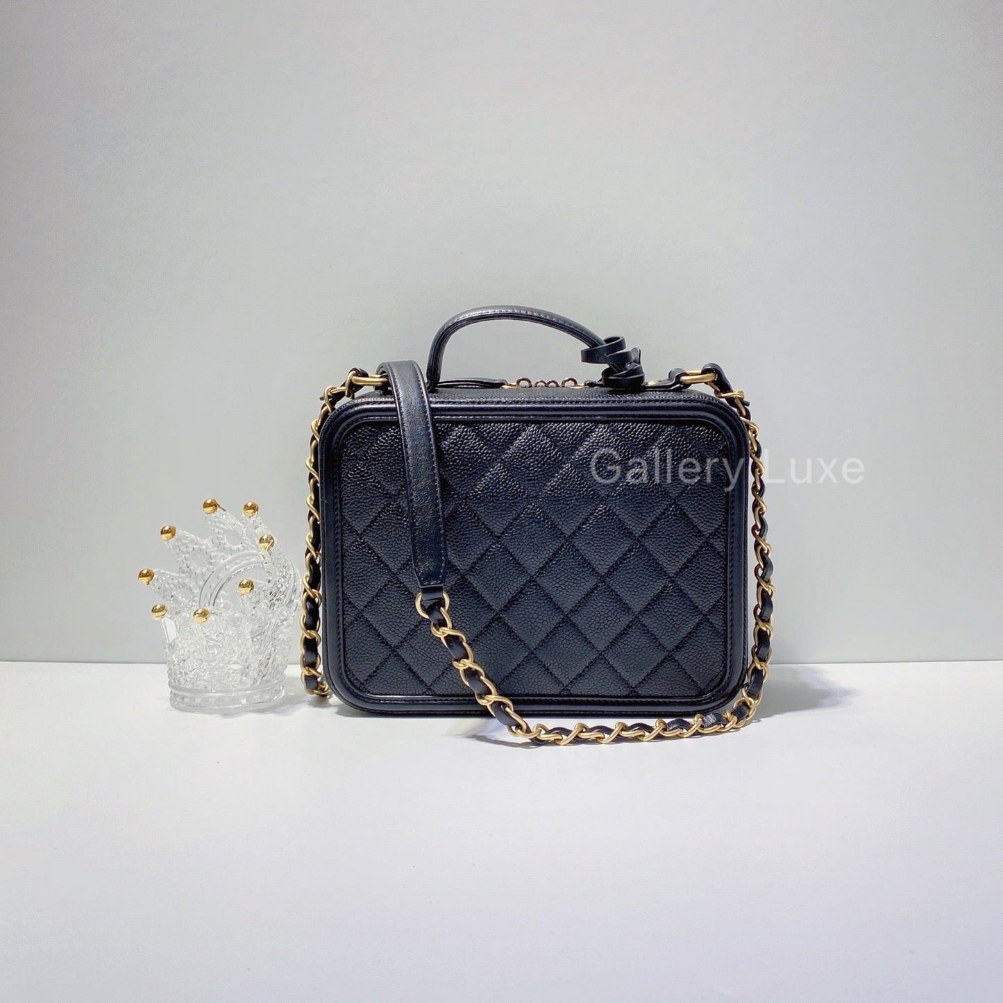 No.2635-Chanel Caviar Medium CC Filigree Vanity Case