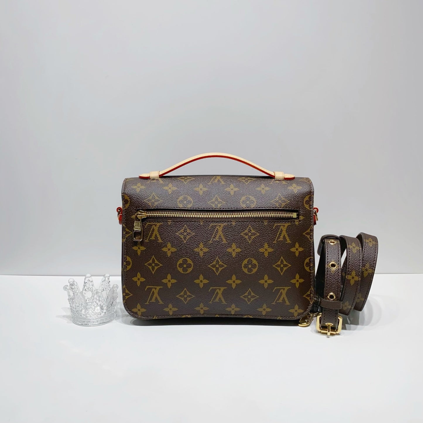 No.4336-Louis Vuitton Pochette Metis MM