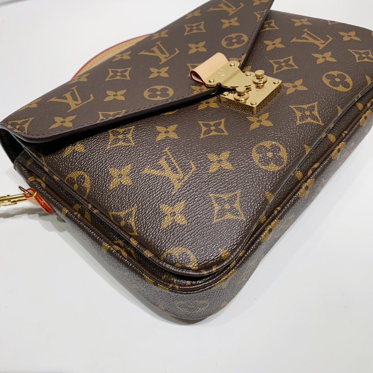 No.4336-Louis Vuitton Pochette Metis MM