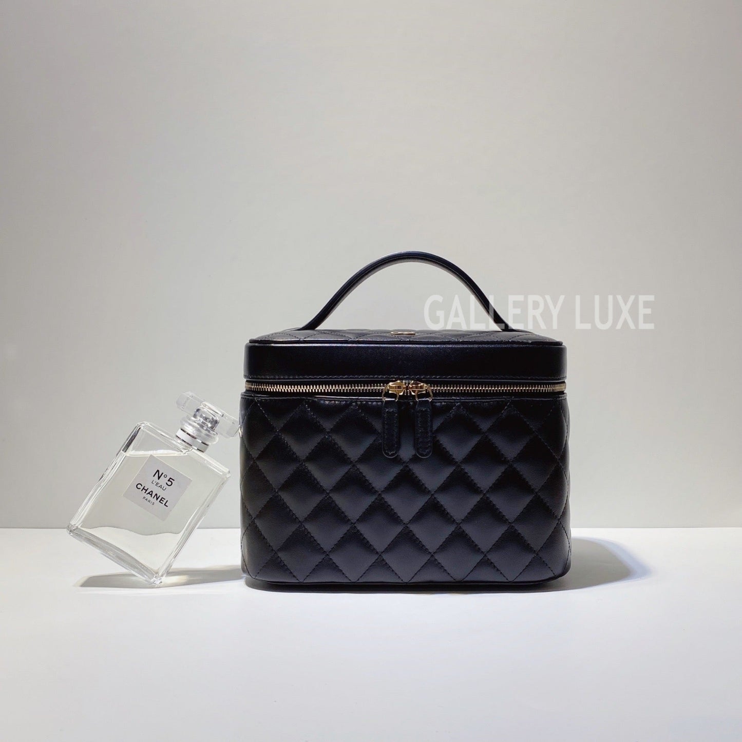 No.3203-Chanel Lambskin Coco Beauty Vanity Box