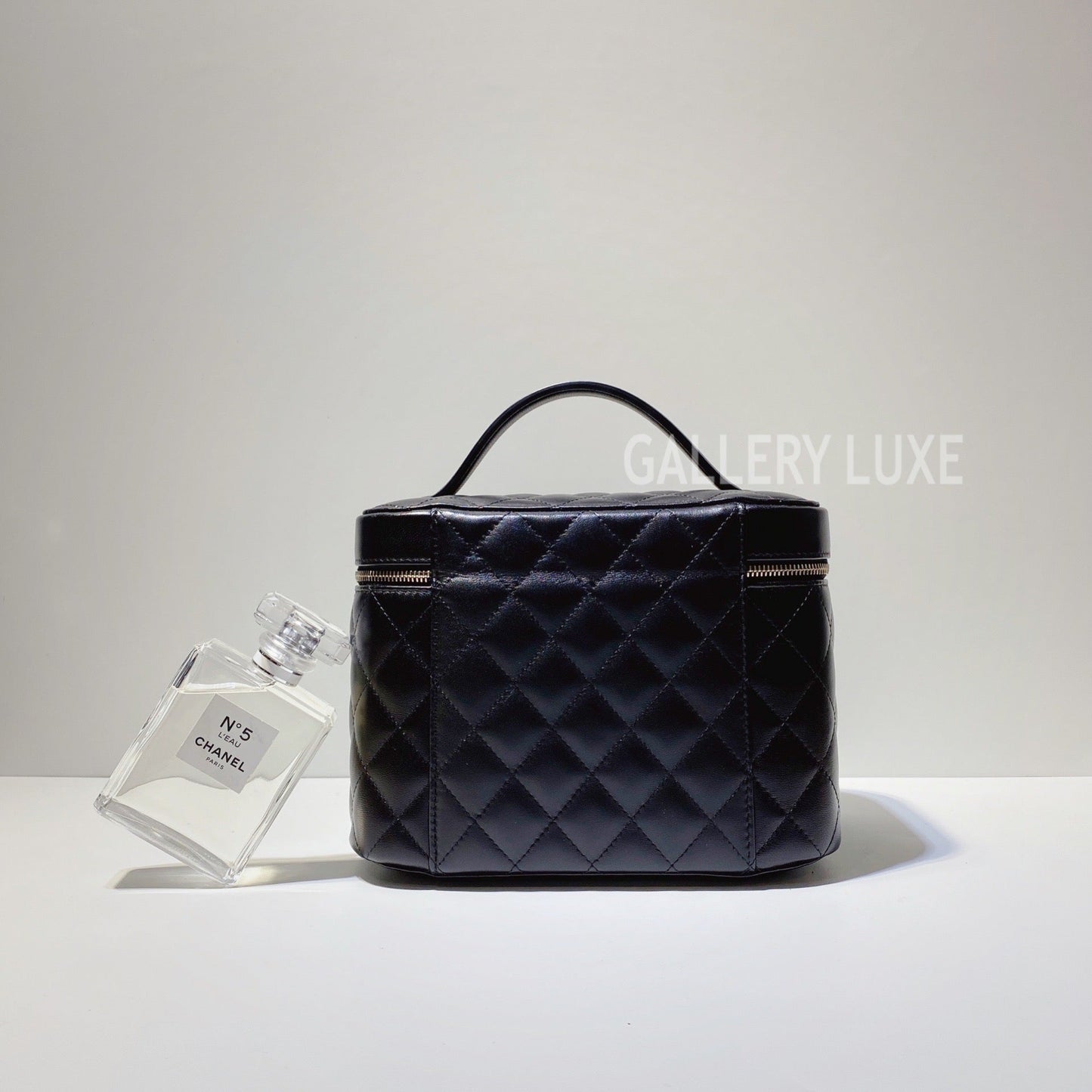No.3203-Chanel Lambskin Coco Beauty Vanity Box