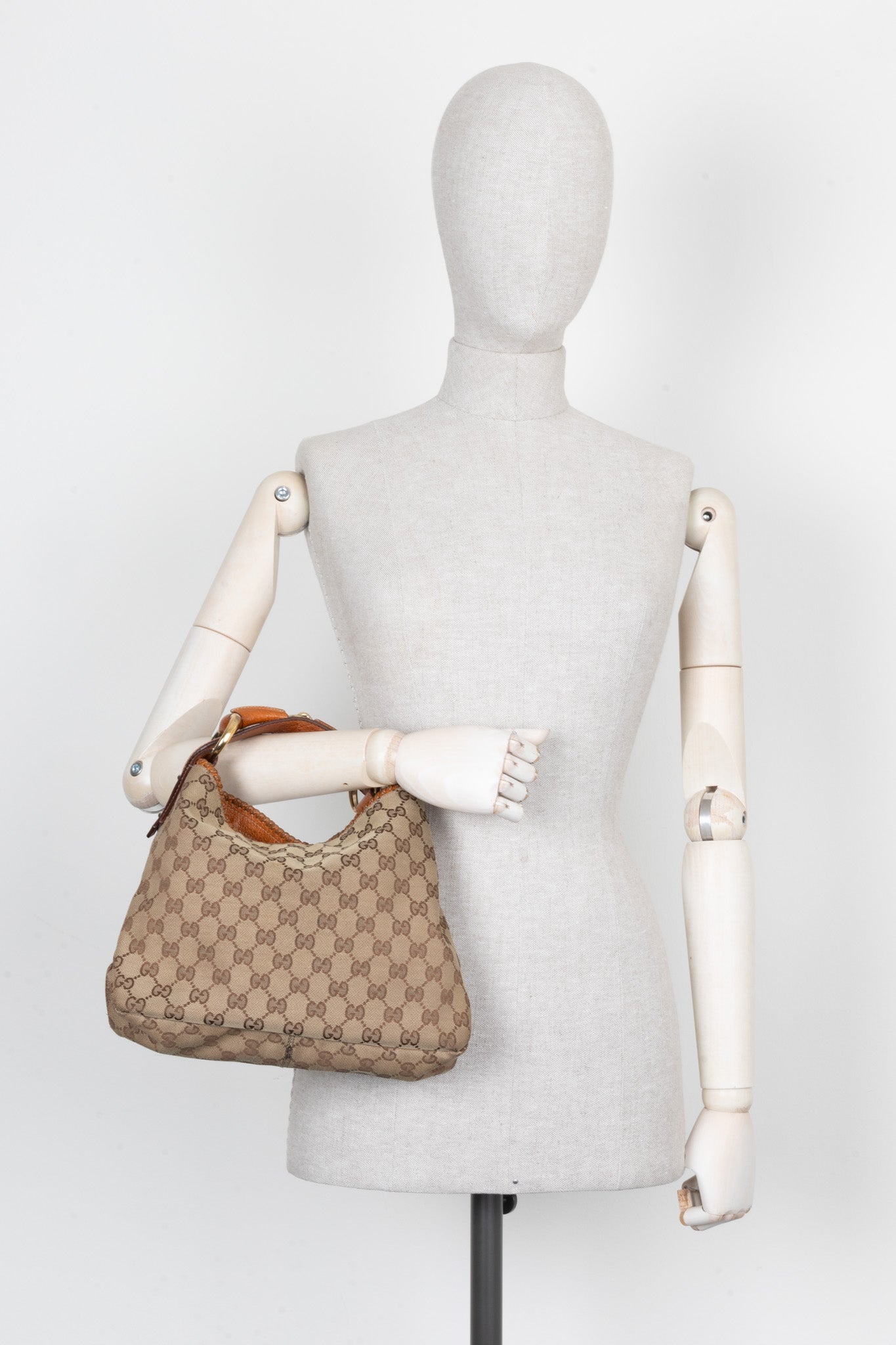 Luxury Gucci Trending 2025 GG Supreme Horsebit Mini Hobo
