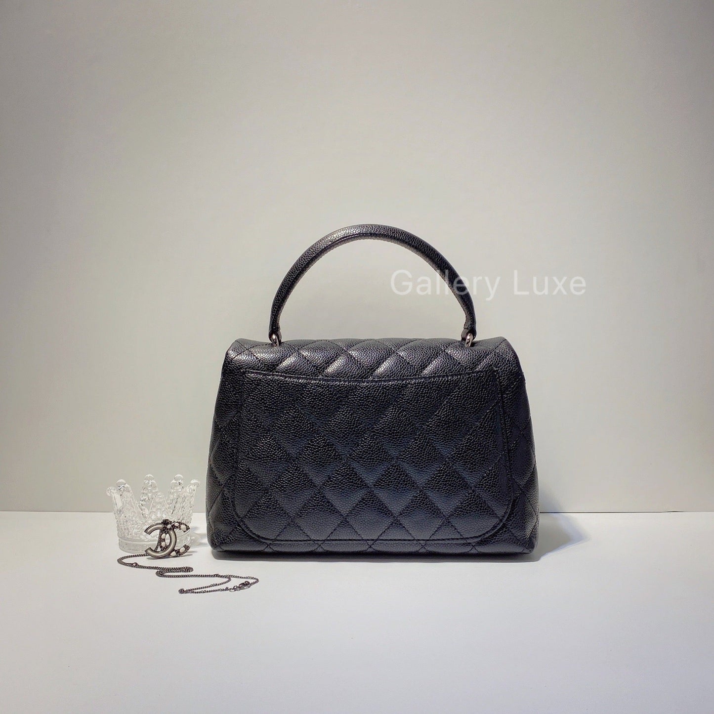No.2641-Chanel Caviar Timeless Classic Top Handle Bag