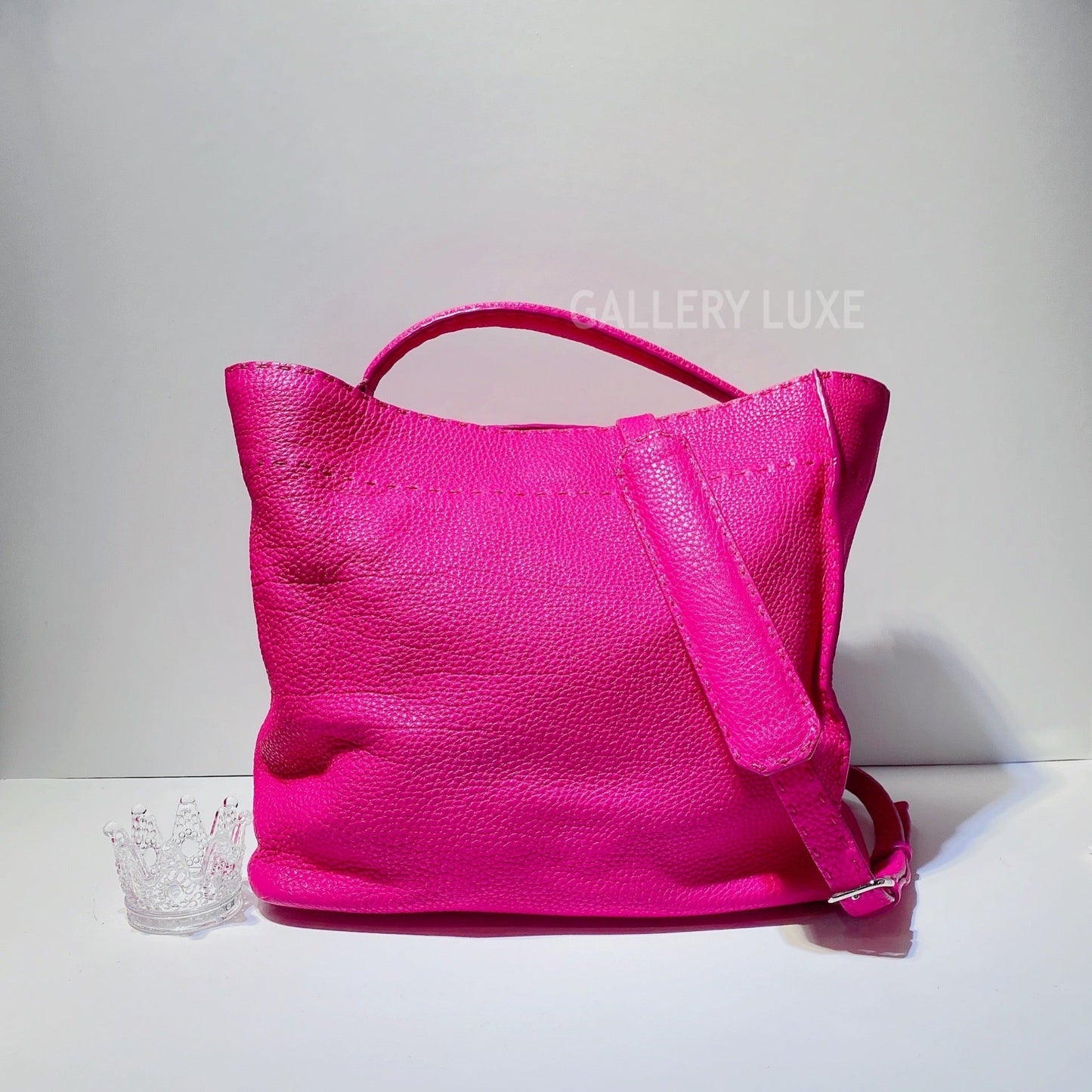 No.2955-Luxury FendiRomano Selleria Large Anna Bucket Bag