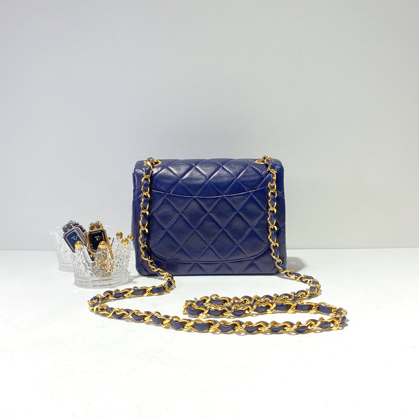 No.2388-Chanel Vintage Lambskin Classic Mini 17cm