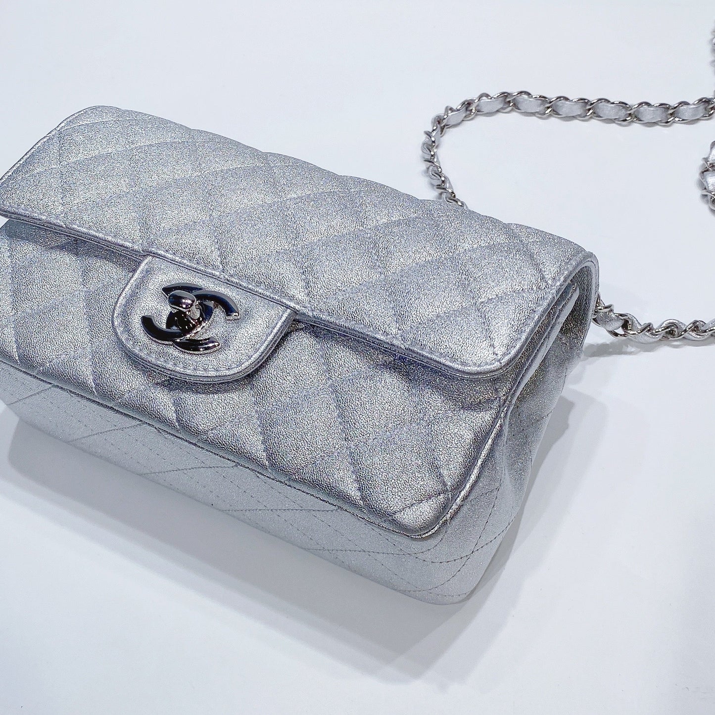 No.3556-Chanel Lambskin Classic Mini Flap Bag 20cm