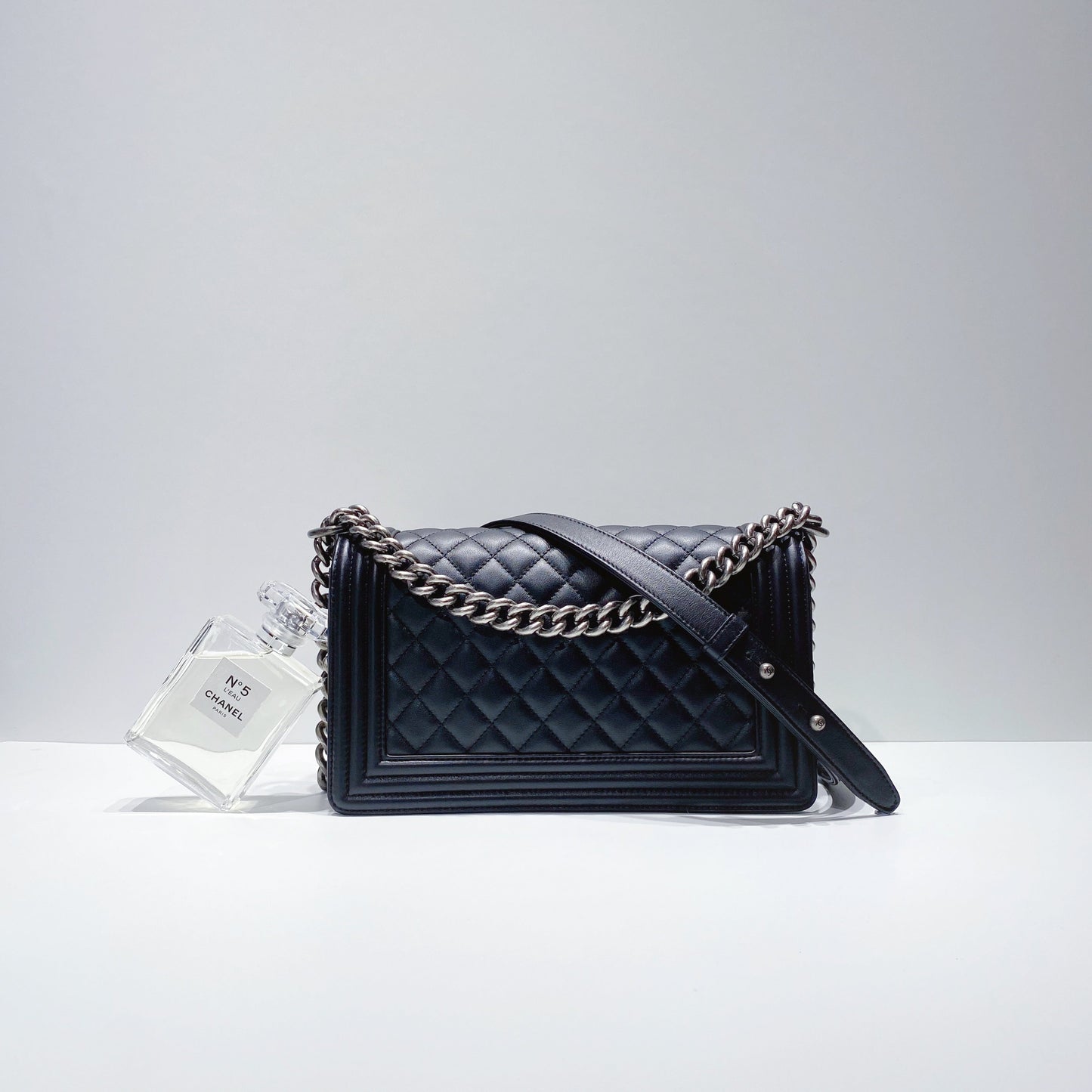 No.3681-Chanel Calfskin Boy 25cm
