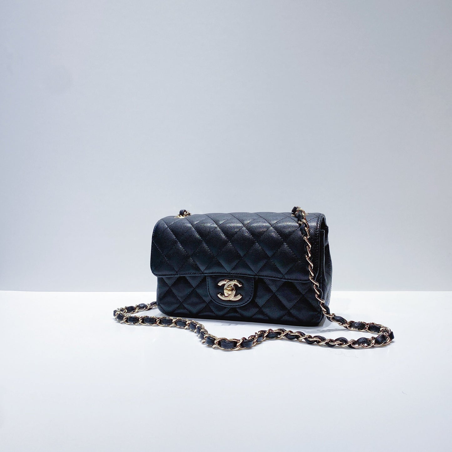 No.3665-Chanel Caviar Classic Mini Flap 20cm