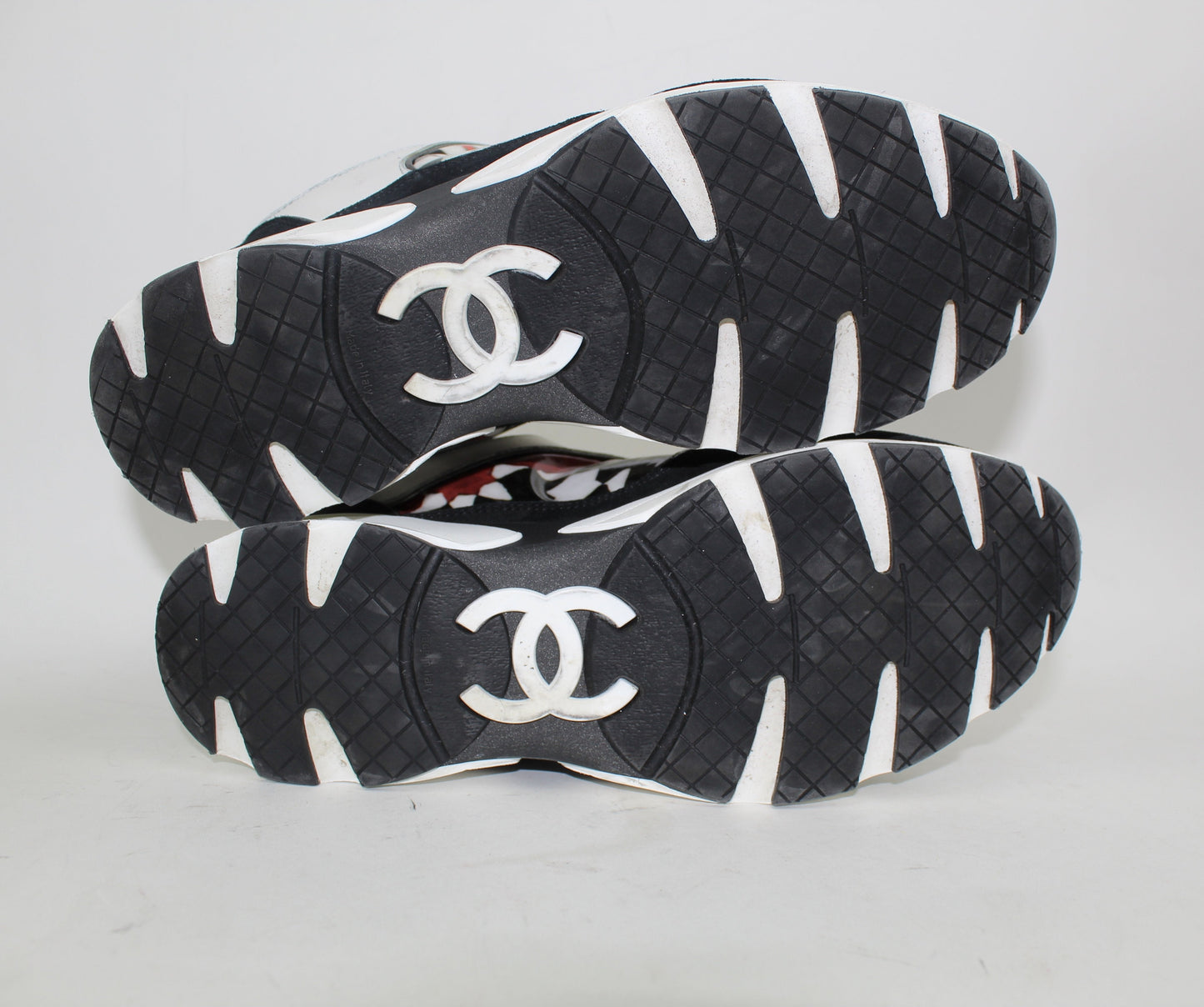 CHANEL CROSS TRAINER