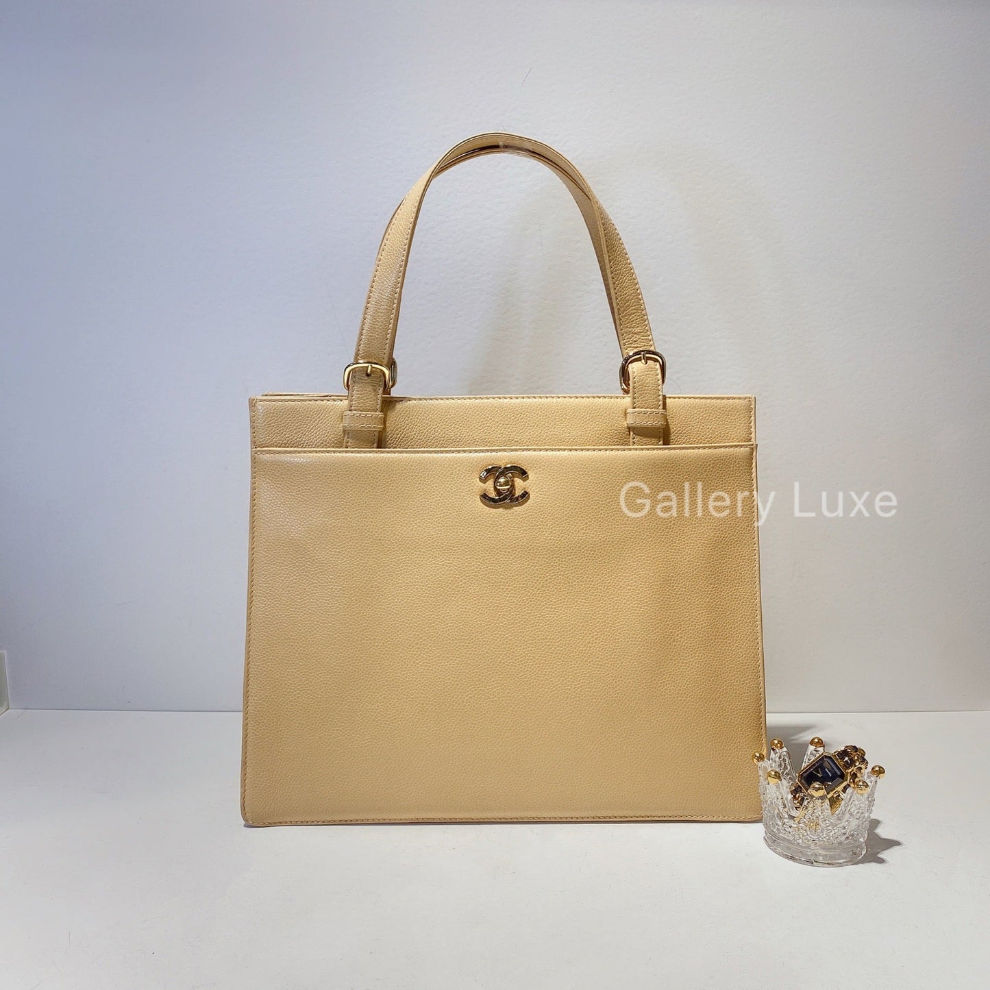 No.2207-Chanel Vintage Caviar Shoulder Bag