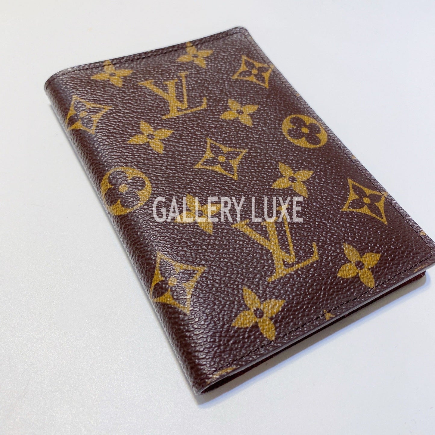 No.3222-Louis Vuitton Passport Case