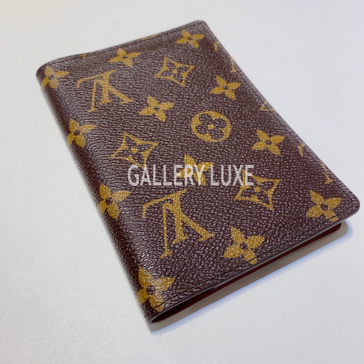 No.3222-Louis Vuitton Passport Case