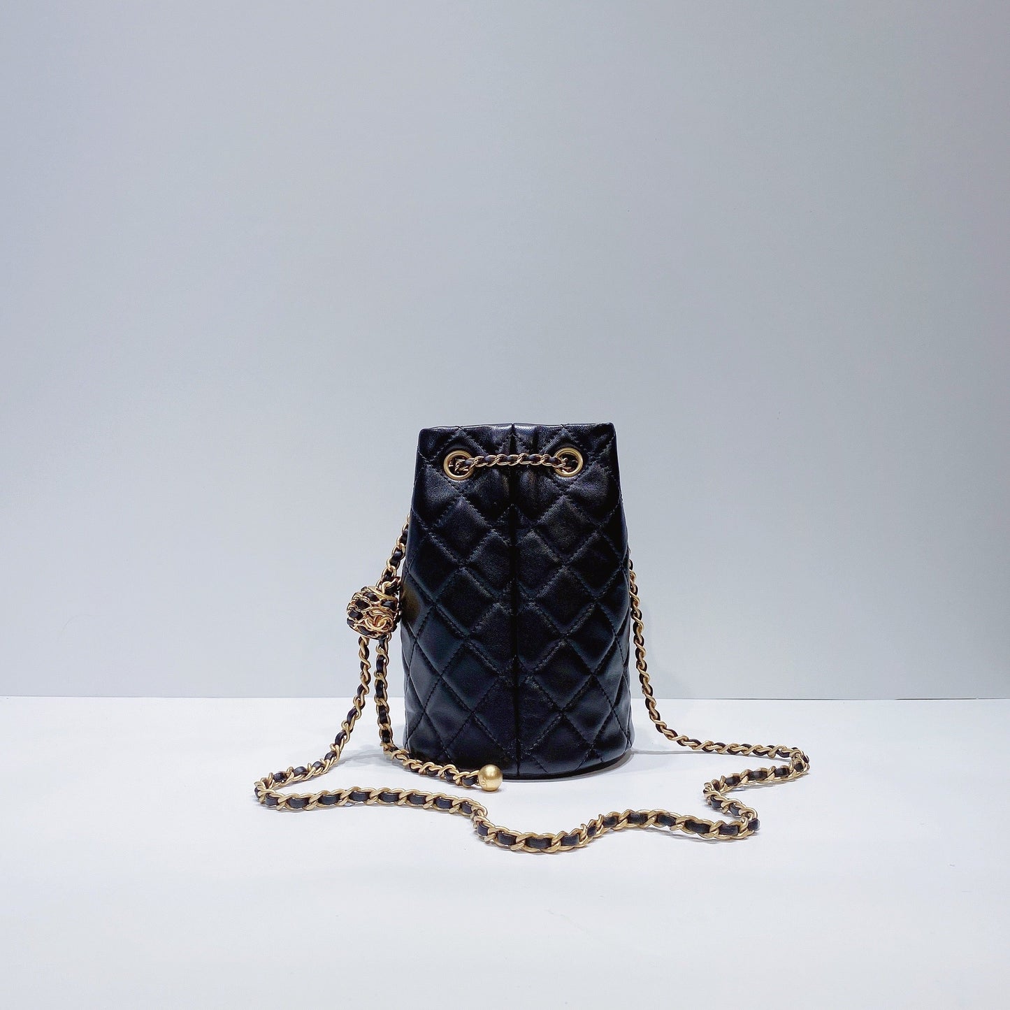 No.3638-Chanel Pearl Crush Bucket Bag (Brand New / 全新貨品)