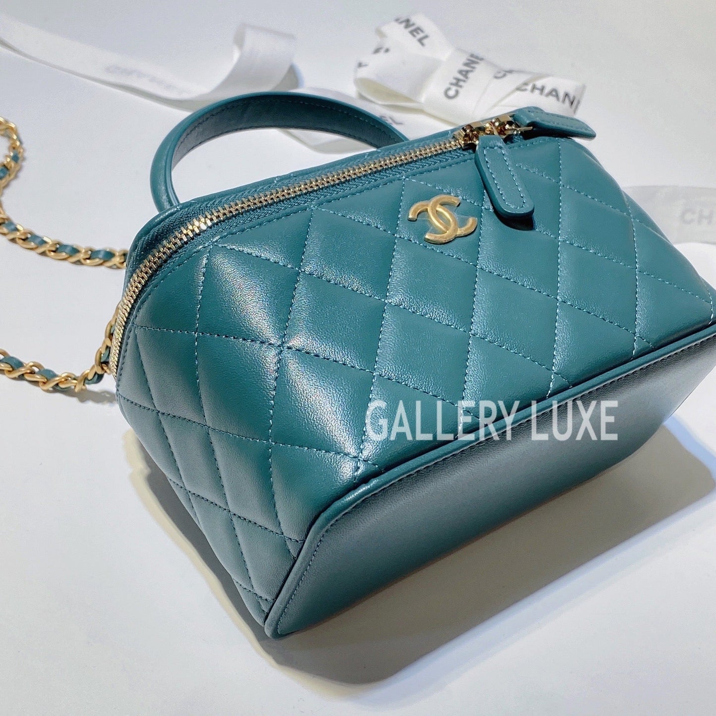 No.3253-Chanel Timeless Classic Handle Vanity With Chain (Brand New / 全新)