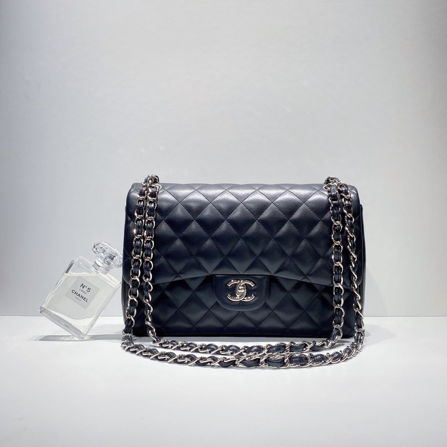 No.001314-2-Chanel Lambskin Classic Jumbo Flap Bag