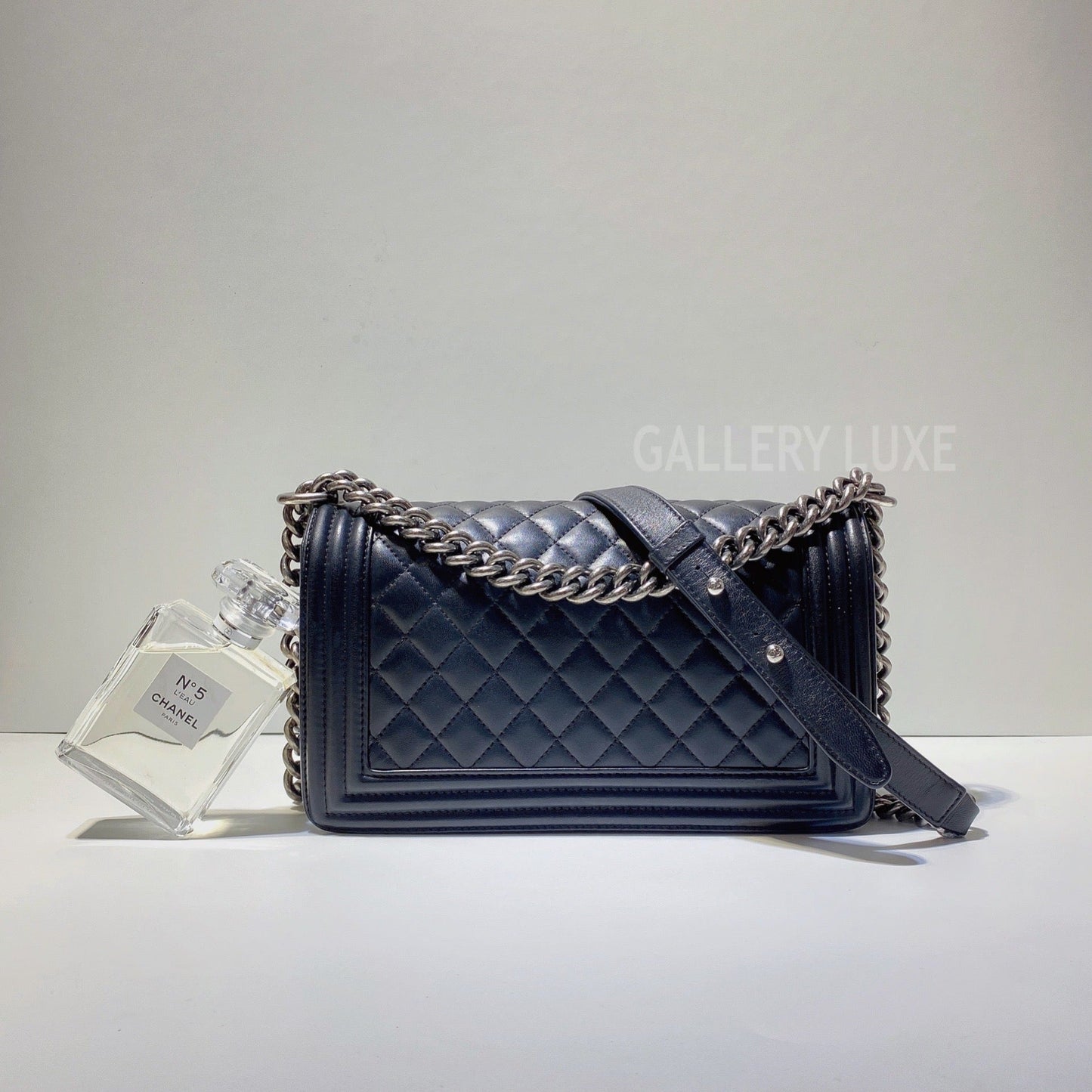 No.2984-Chanel Lambskin Boy 25cm