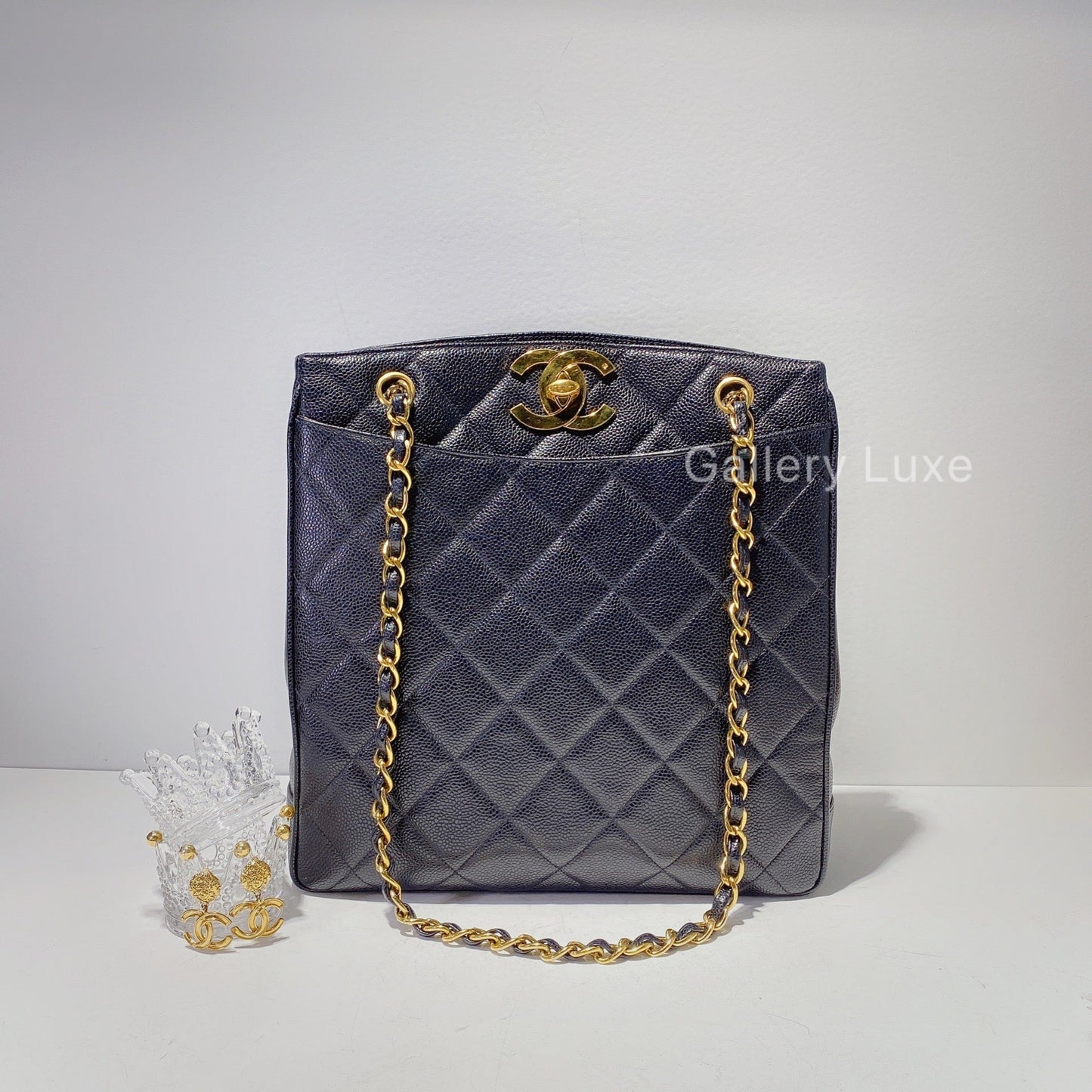 No.2382-Chanel Vintage CC Turn-Lock Shoulder Bag