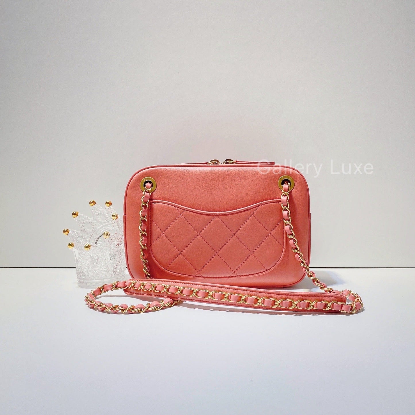 No.2664-Chanel Chain Infinity Camera Case (Brand New)