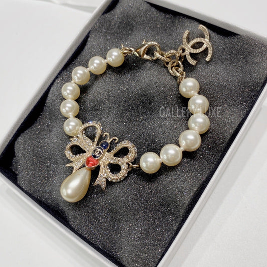 No.001314-5-Chanel Gold Butterfly Pearl Bracelet