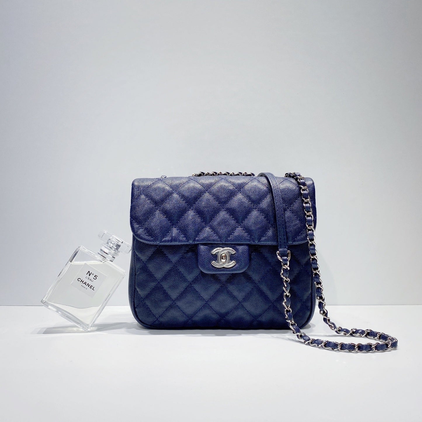 No.3441-Chanel Caviar Urban Companion Flap Bag