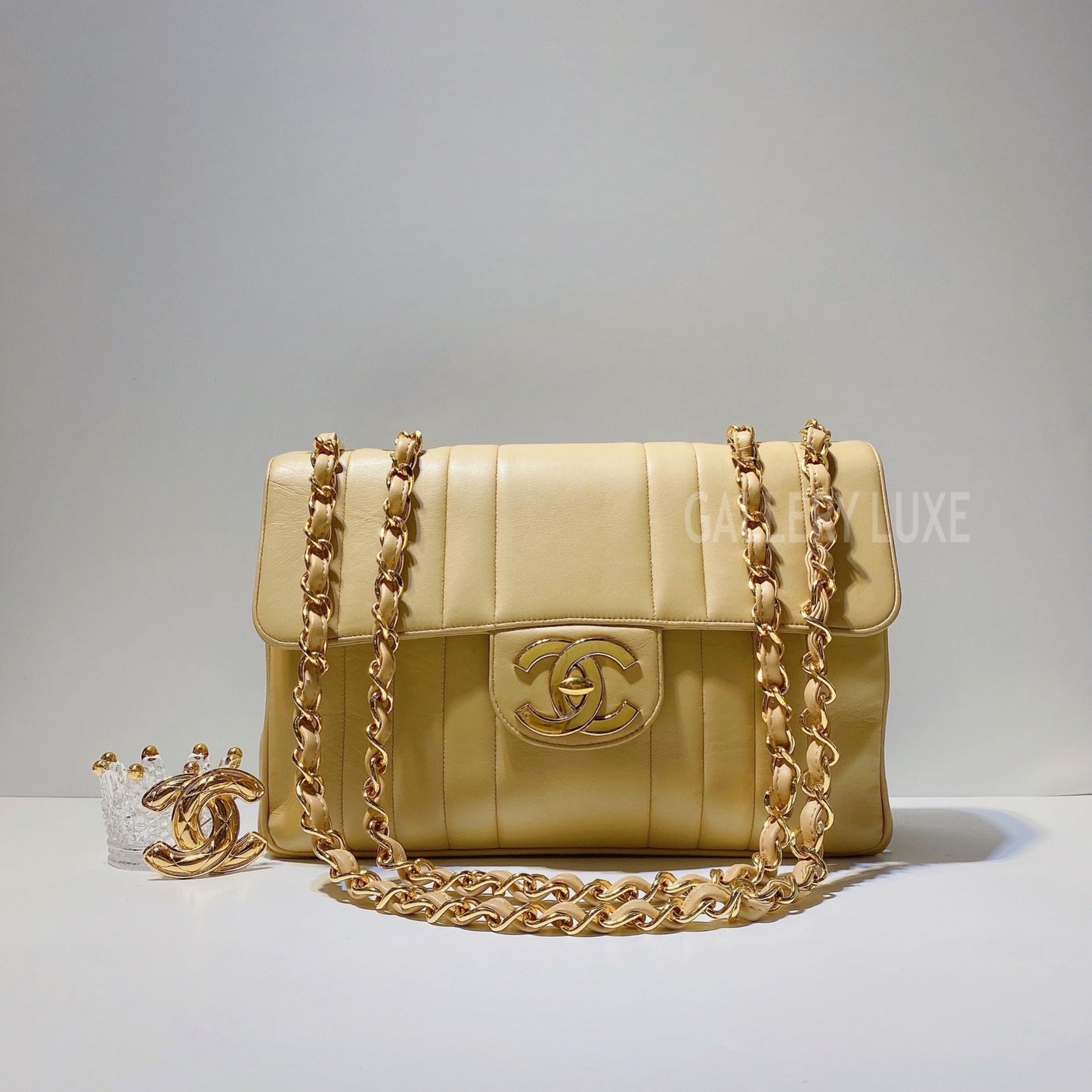No.001229-Chanel Vintage Lambskin Jumbo Flap Bag