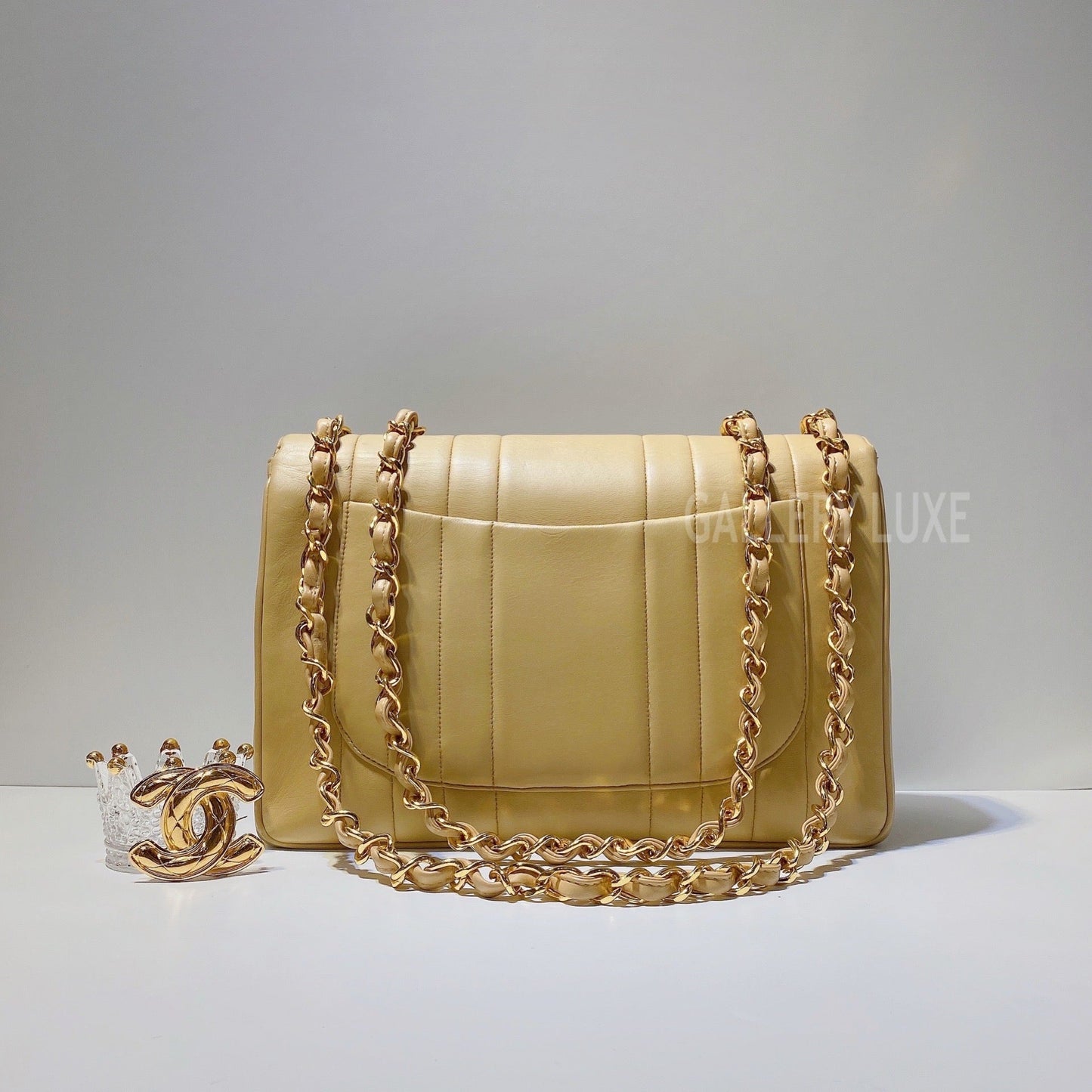 No.001229-Chanel Vintage Lambskin Jumbo Flap Bag