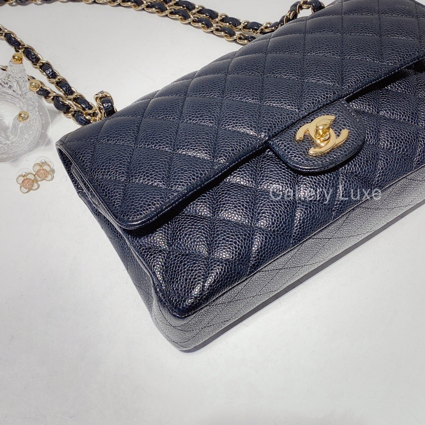 No.2213-Chanel Classic Flap Bag 25cm
