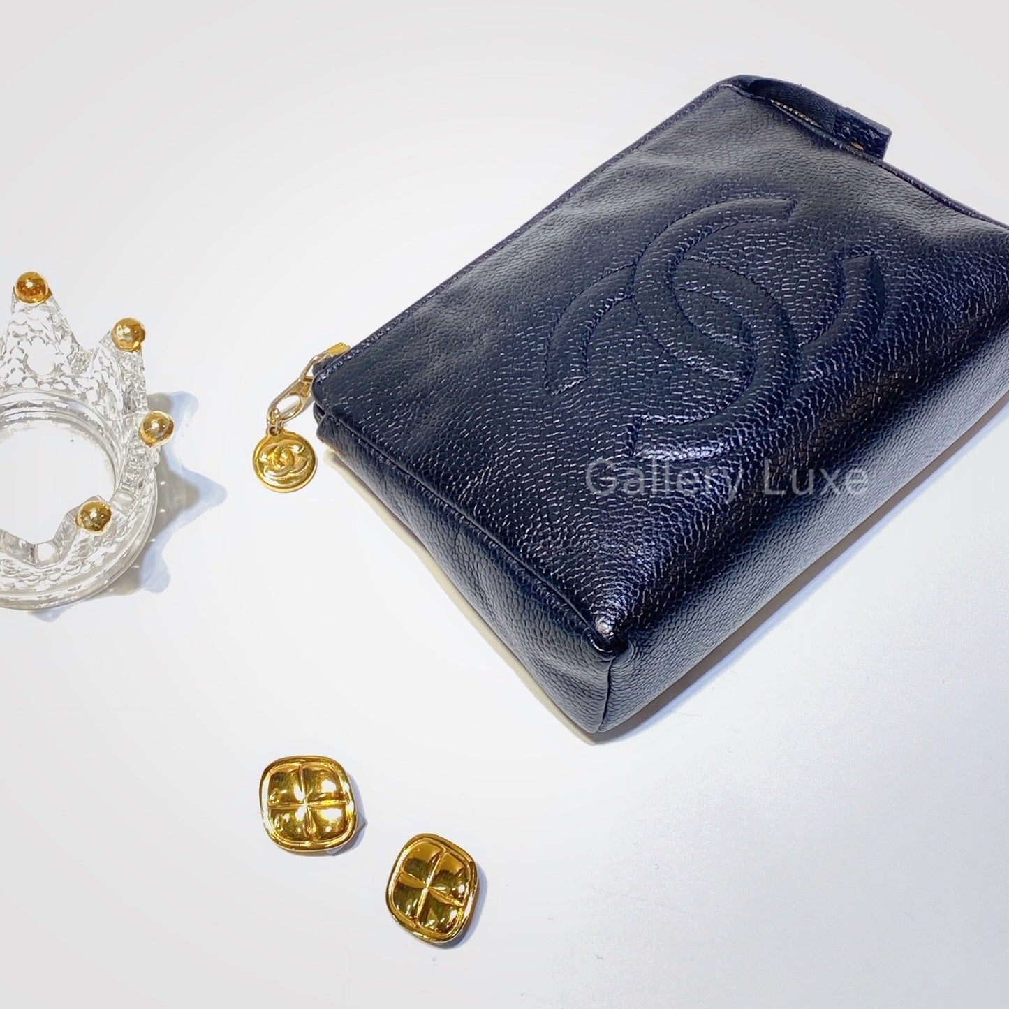 No.2673-Chanel Vintage Caviar Pouch