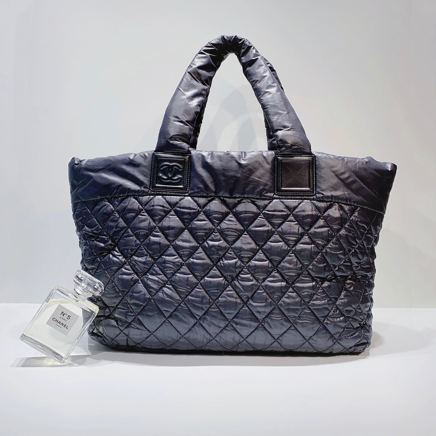 No.3690-Chanel Nylon Coco Cocoon Tote Bag