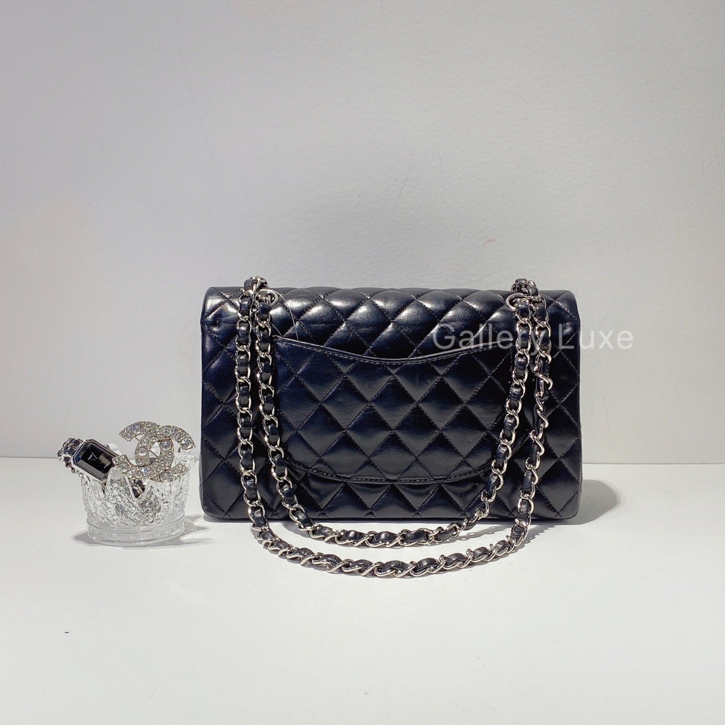 No.2216-Chanel Lambskin Classic Flap Bag 25cm