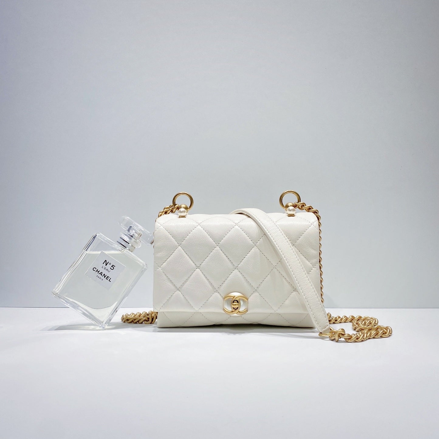No.3443-Chanel Pearl Story Accordion Flap Bag