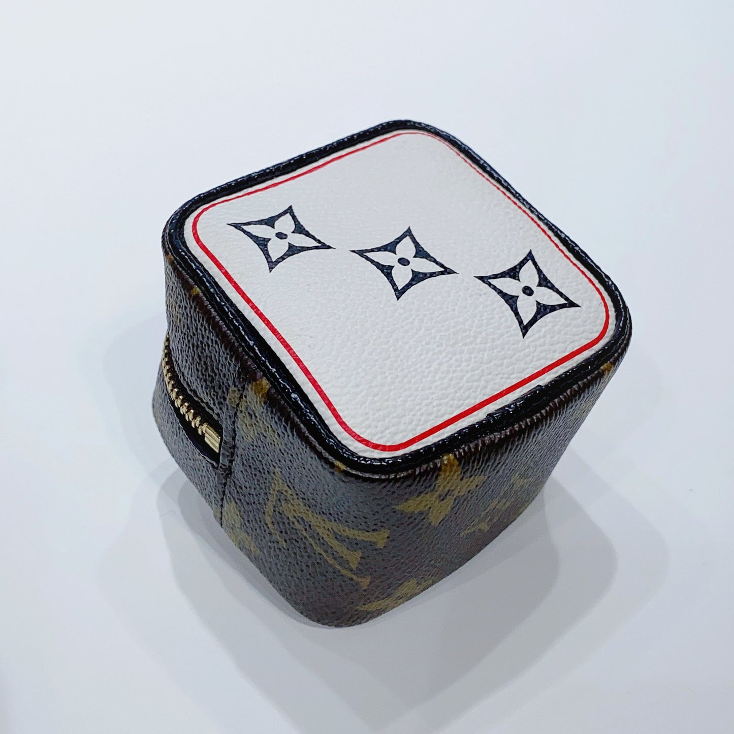 No.2983-Louis Vuitton Game On Cube Coins Purse