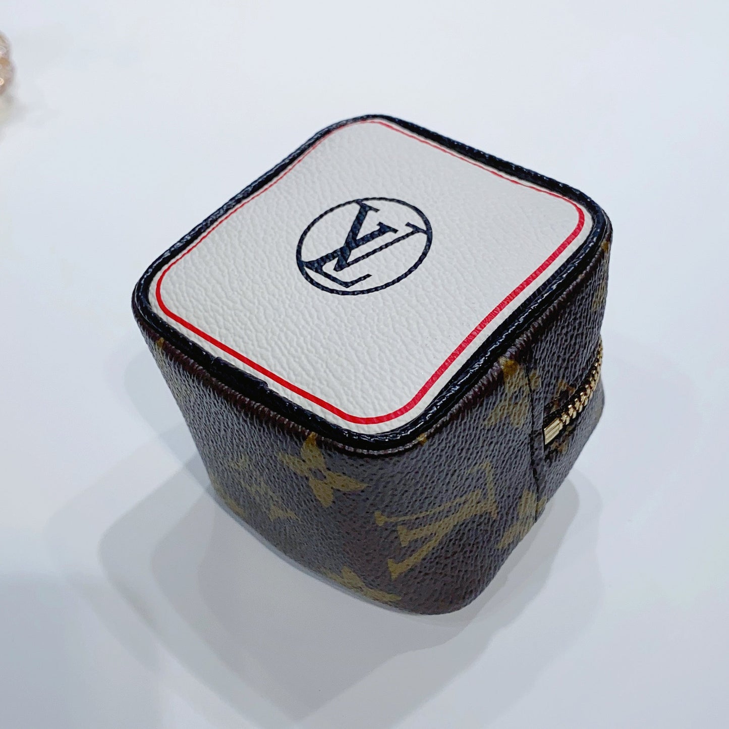 No.2983-Louis Vuitton Game On Cube Coins Purse