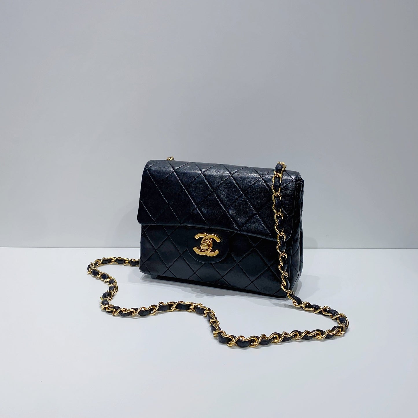 No.3277-Chanel Vintage Lambskin Classic Flap Mini 17cm