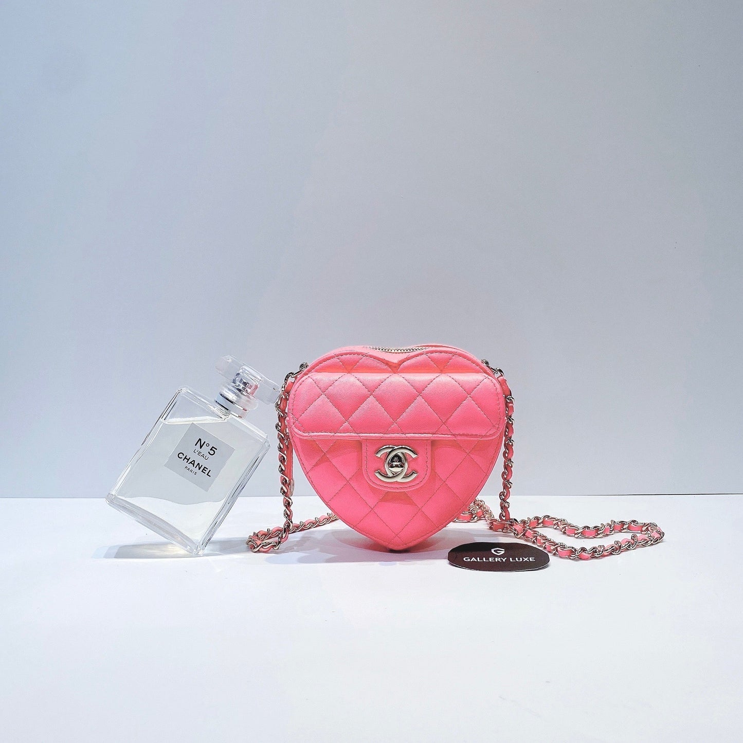 No.001342-2-Chanel CC In Love Heart Clutch With Chain (Brand New / 全新貨品)
