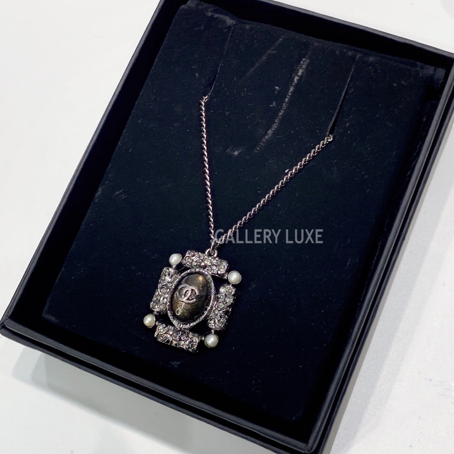 No.001314-3-Chanel Metal Crystal & Pearl Necklace
