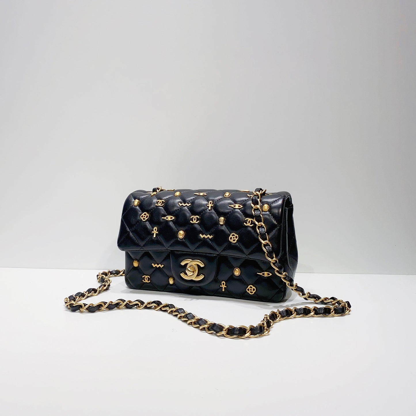 No.3862-Chanel Rectangular Lucky Charms Classic Flap Mini 20cm