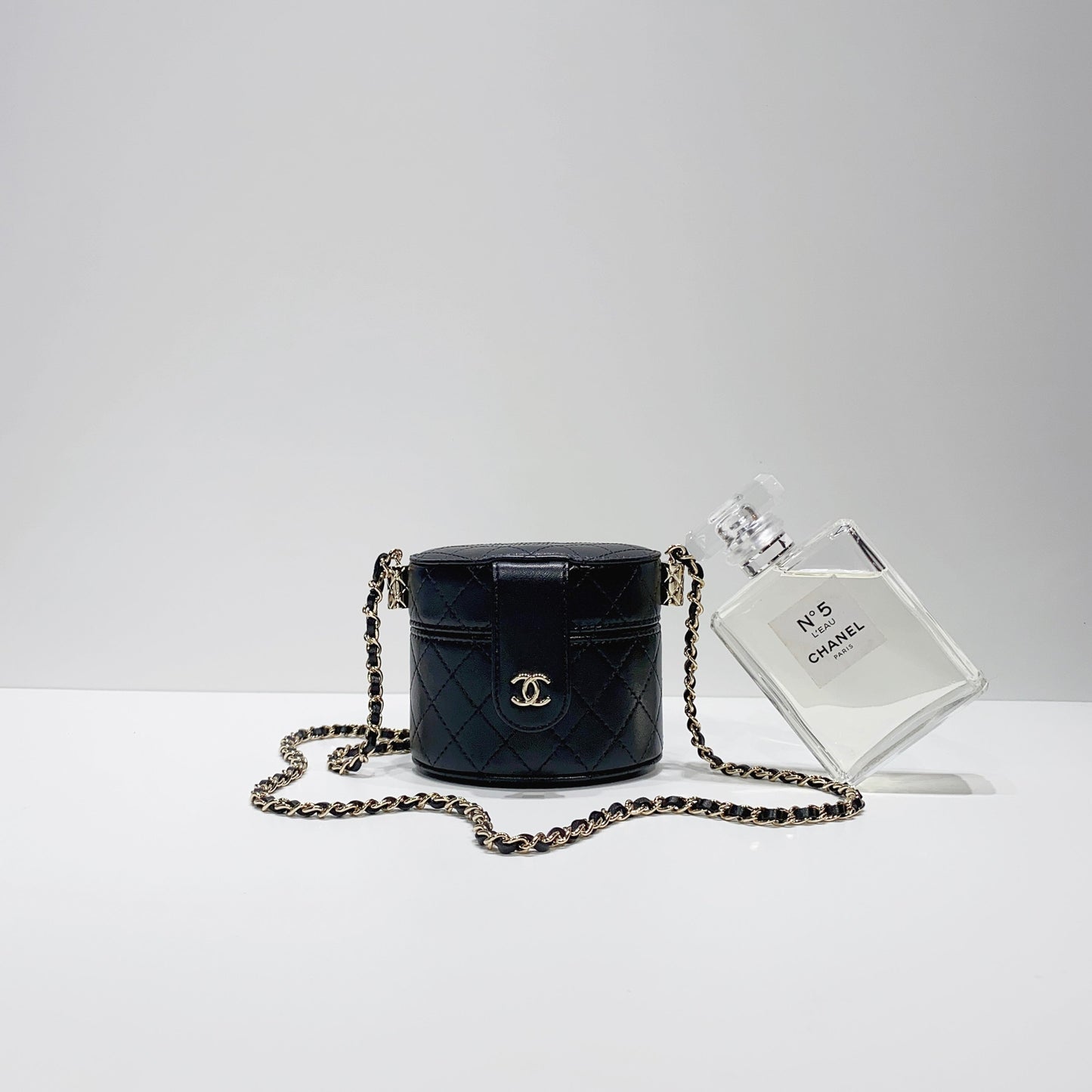 No.3864-Chanel Small CC Allure Vanity With Chain