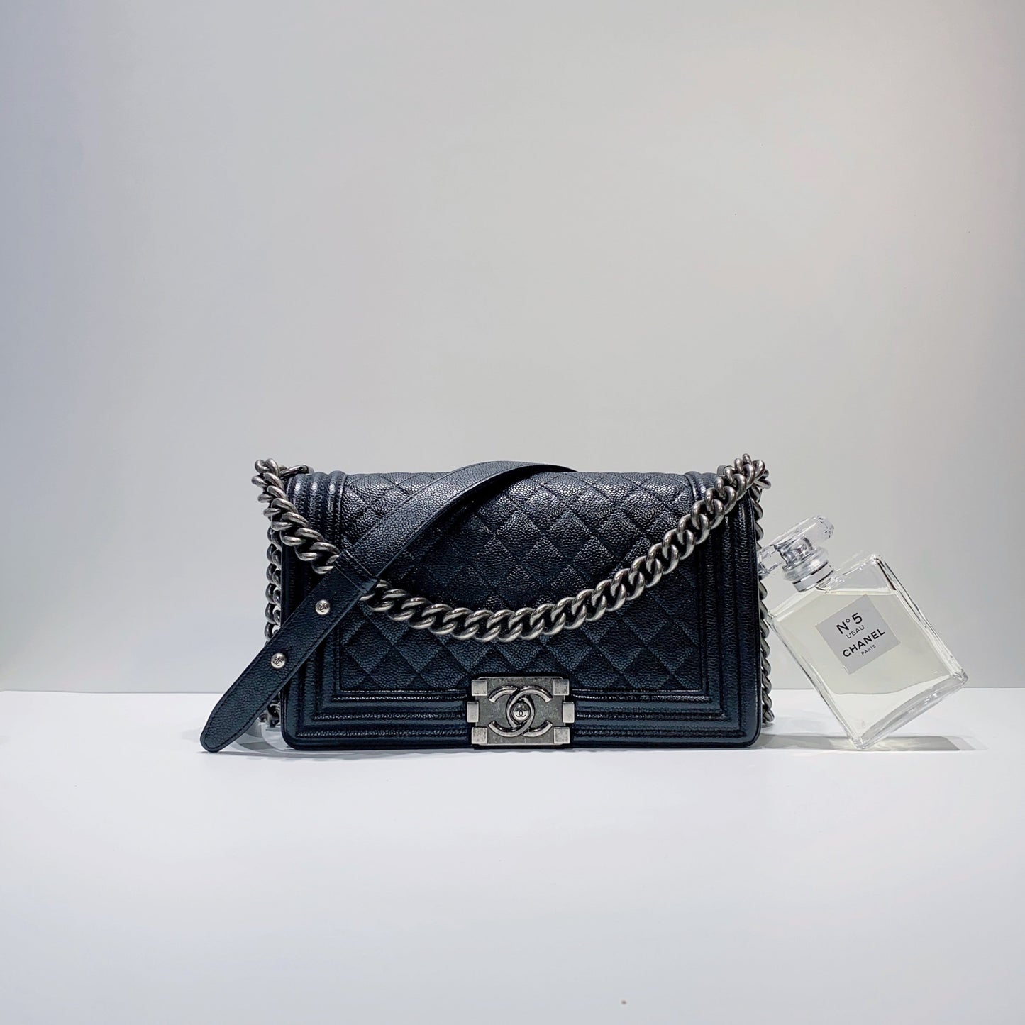 No.3720-Chanel Caviar Boy 25cm
