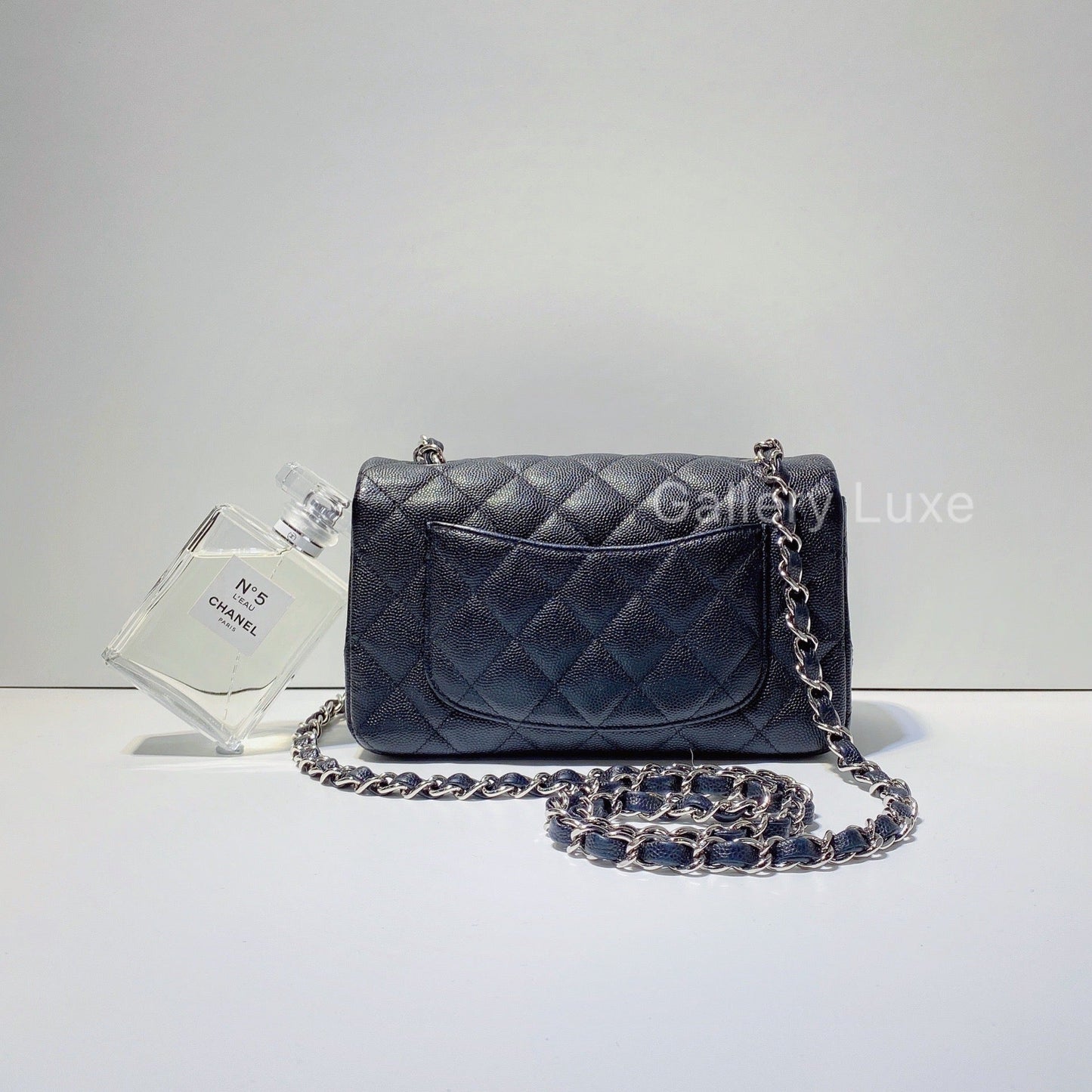 No.2689-Chanel Caviar Classic Flap Mini 20cm