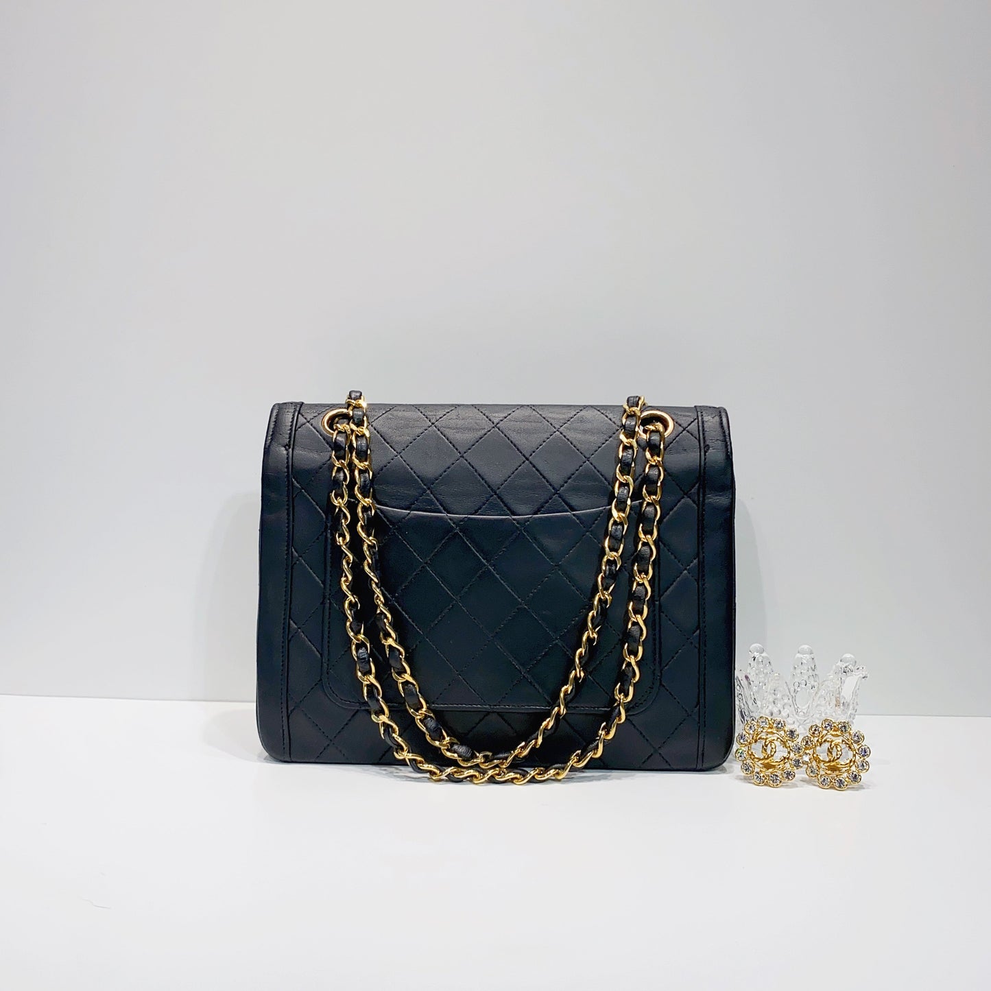 No.3833-Chanel Vintage Lambskin Envelope Flap Bag